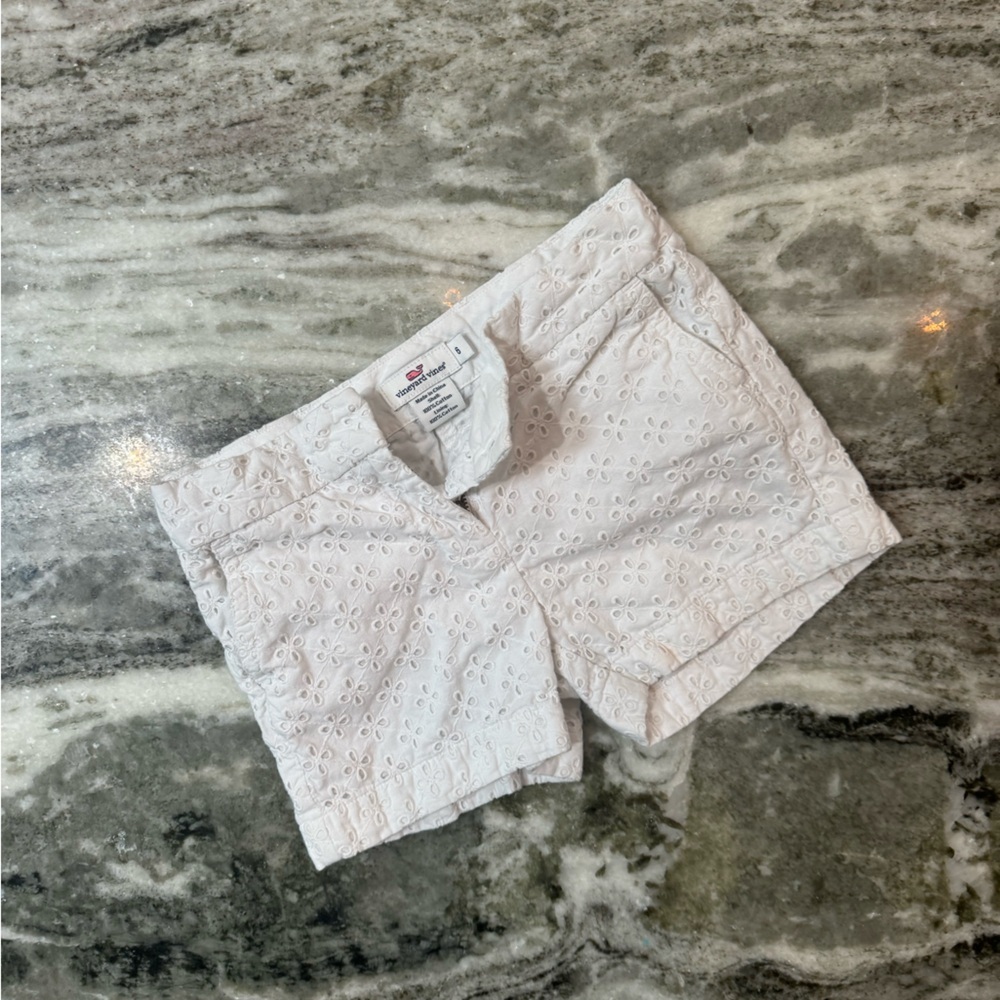 Girls Vineyard Vines White Eyelet Short Size 6